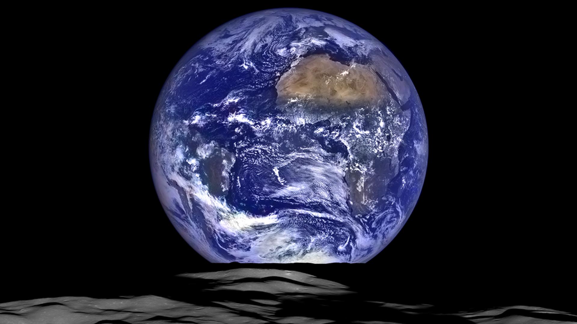 earthrise-lro-2015-desk-1920.jpg