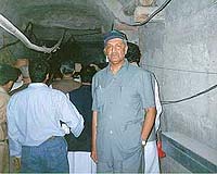 http://www.spacedaily.com/images/pakistan-abdul-qadeer-khan-chagai-hills-tunnel-before-1998-test-bg.jpg