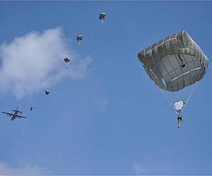 BAE Receives Contract For T-11 Parachutes